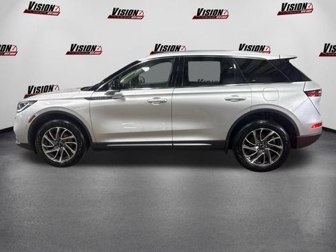 Used 2020 Lincoln Corsair AWD w/ Equipment Group 101A image 8