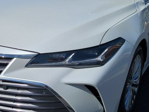 Used 2021 Toyota Avalon Limited w/ Advanced Safety Package FWD image 10