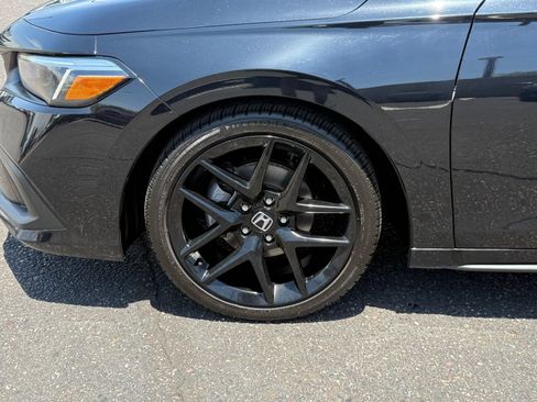 Used 2024 Honda Civic Sport image 11