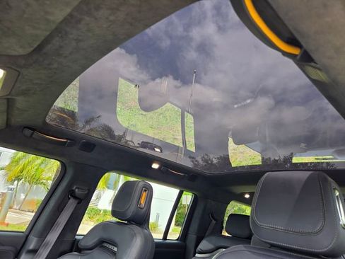 Used 2023 Rivian R1S Adventure AWD/4WD image 6