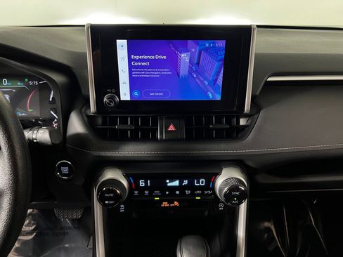 Certified 2025 Toyota RAV4 XLE AWD/4WD image 17