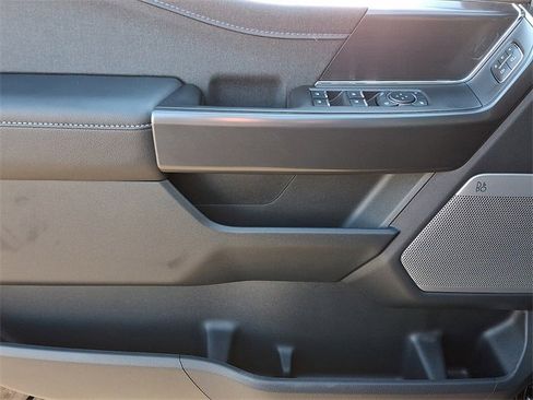 New 2025 Ford F150 Lariat w/ Equipment Group 501A Mid image 8