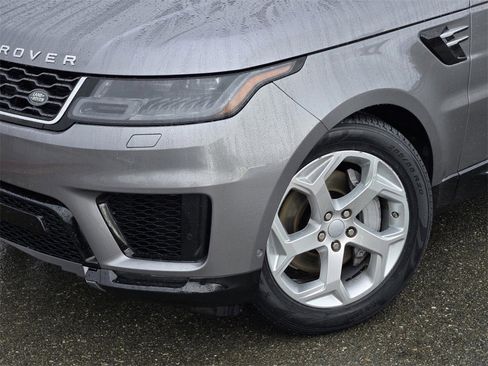 Used 2020 Land Rover Range Rover Sport HSE image 9