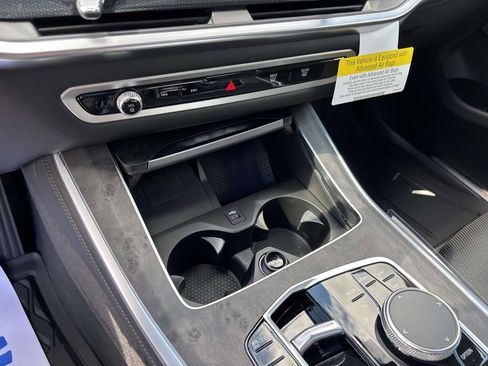 New 2026 BMW X5 xDrive40i w/ Premium Package image 23