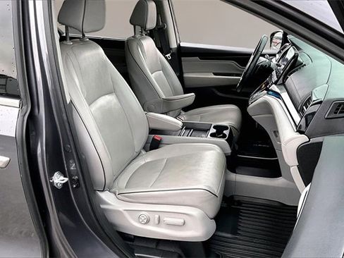 Used 2022 Honda Odyssey Elite image 27