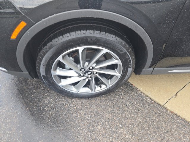 Certified 2024 Lincoln Corsair AWD w/ Equipment Group 101A image 13