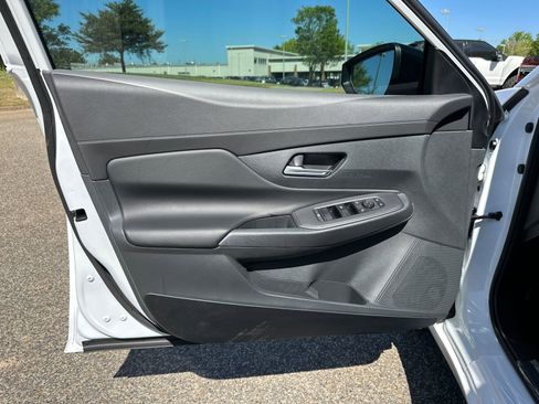 New 2026 Nissan Sentra SV w/ SV Convenience Package image 6