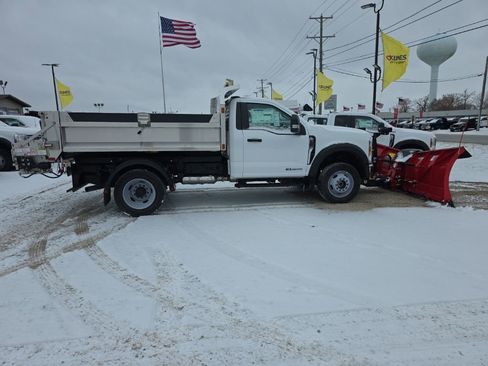 New 2025 Ford F550 4x4 Regular Cab Super Duty image 10