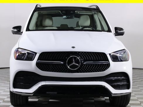 Certified 2022 Mercedes-Benz GLE 450 4MATIC w/ Revised AMG Line Exterior image 2