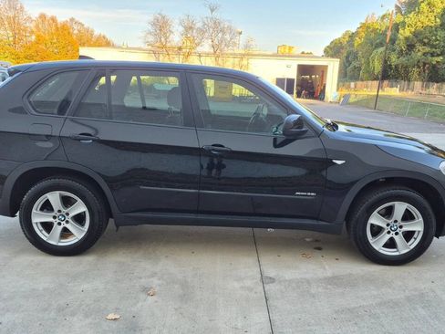 Used 2011 BMW X5 xDrive35i image 9