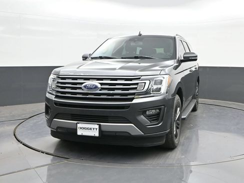 Used 2020 Ford Expedition XLT w/ Equipment Group 202A RWD image 27