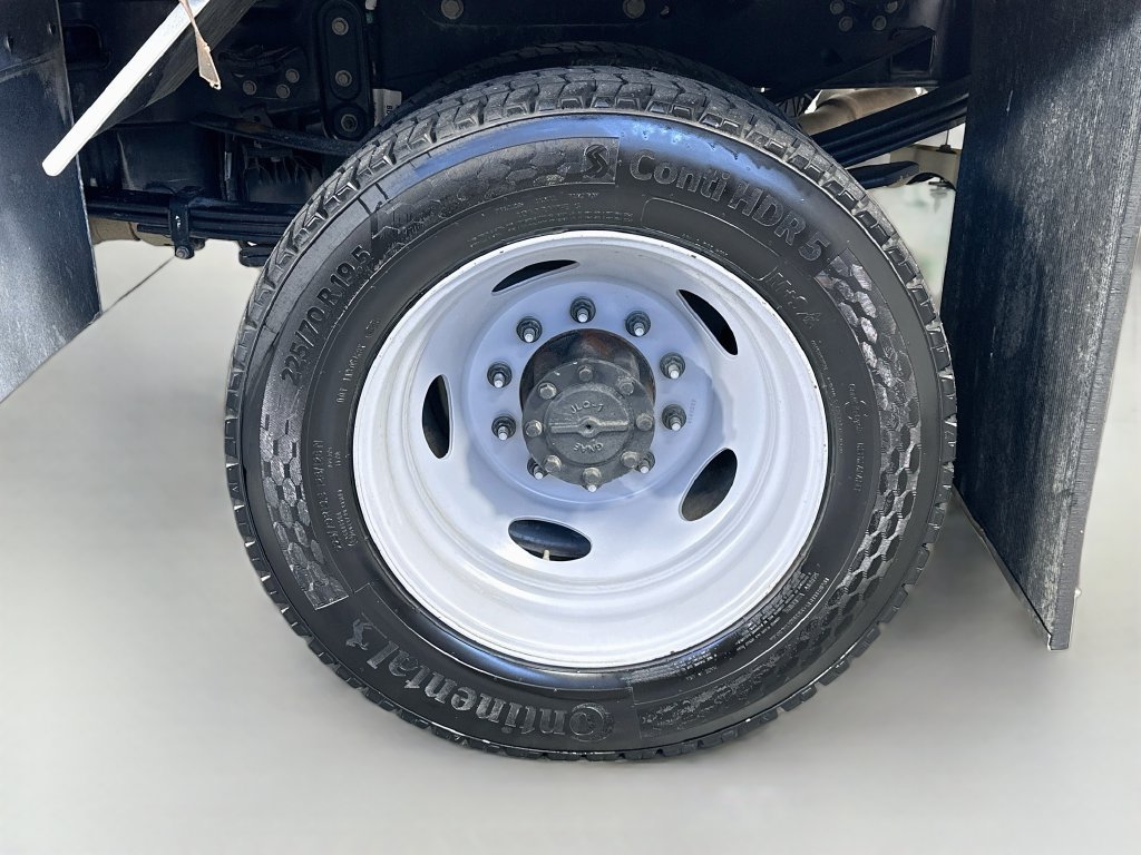 Used 2026 Ford F450 Platinum AWD/4WD image 34
