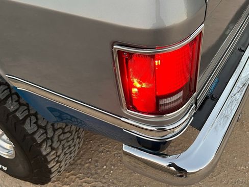 Used 1988 Chevrolet Blazer 4WD image 80