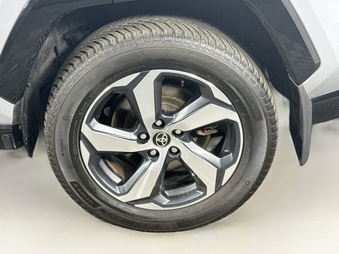 Certified 2021 Toyota RAV4 SE w/ Weather & Moonroof Package AWD/4WD image 9