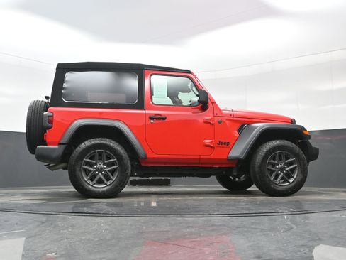 Used 2024 Jeep Wrangler Sport S image 29