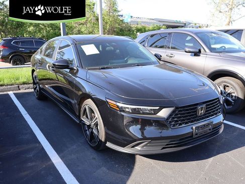 Used 2023 Honda Accord Sport image 1