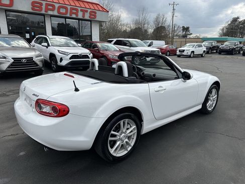 Used 2012 MAZDA MX-5 Miata Sport w/ Convenience Pkg image 19