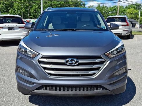 Used 2017 Hyundai Tucson SE w/ SE Popular Package 02 AWD/4WD image 2