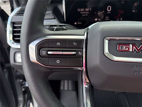 Used 2026 GMC Acadia Elevation w/ Black Edition FWD image 22