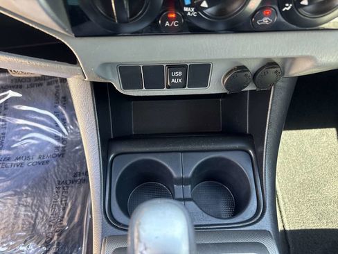 Used 2014 Toyota Tacoma 4x4 Access Cab w/ SR5 Package image 26