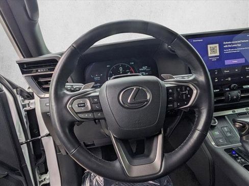 Used 2024 Lexus GX 550 w/ Cold Area Package image 19