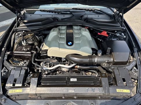 Used 2005 BMW 645Ci Coupe RWD image 11
