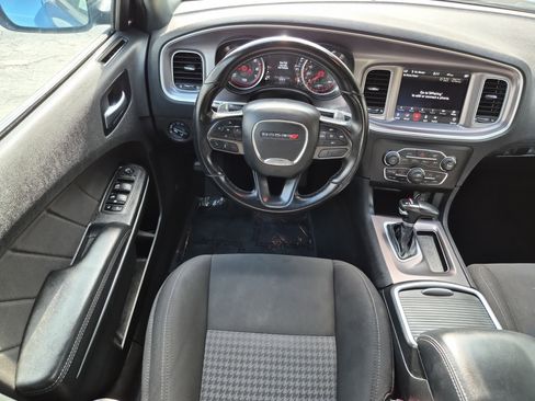 Used 2022 Dodge Charger R/T image 12
