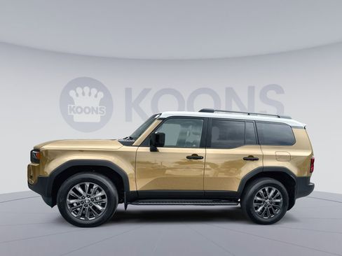 Used 2025 Toyota Land Cruiser w/ Premium Package AWD/4WD image 2