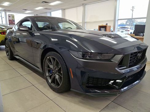 New 2025 Ford Mustang Dark Horse image 2