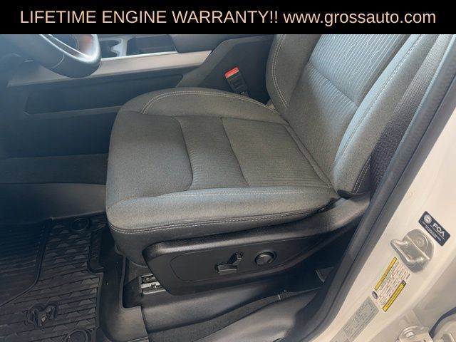 Used 2023 RAM 1500 Big Horn AWD/4WD image 19