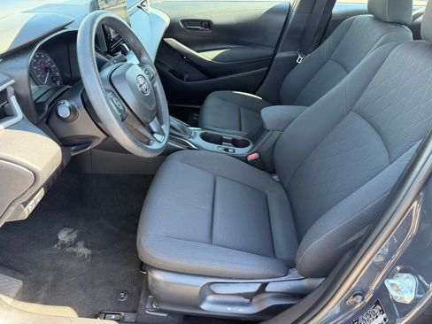 Used 2023 Toyota Corolla LE FWD image 15