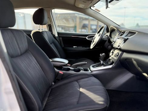 Used 2017 Nissan Sentra SV FWD image 16