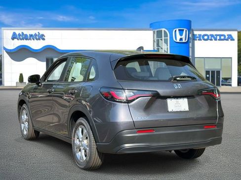 Certified 2023 Honda HR-V LX image 6