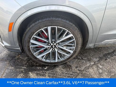 Used 2024 Cadillac XT6 Sport w/ LPO, Floor Liner Package AWD/4WD image 11