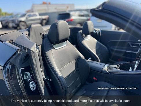 Used 2022 Mercedes-Benz SL 55 AMG 4MATIC image 13