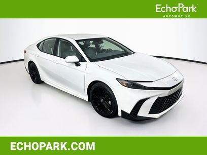Used 2025 Toyota Camry SE