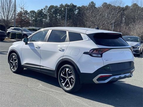 Certified 2023 Kia Sportage EX image 10