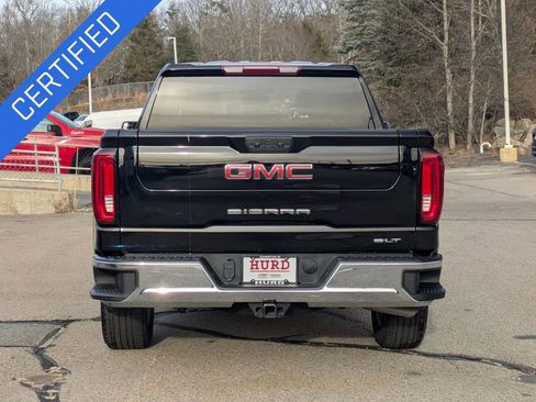 Certified 2025 GMC Sierra 1500 SLT image 4