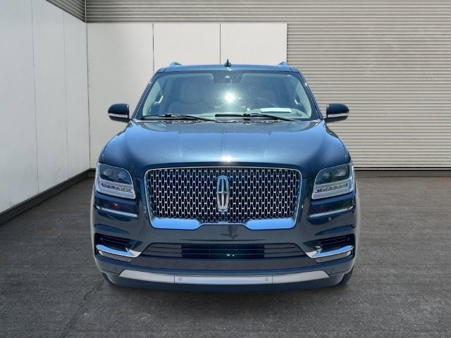 Used 2021 Lincoln Navigator Reserve w/ Luxury Package AWD/4WD image 8