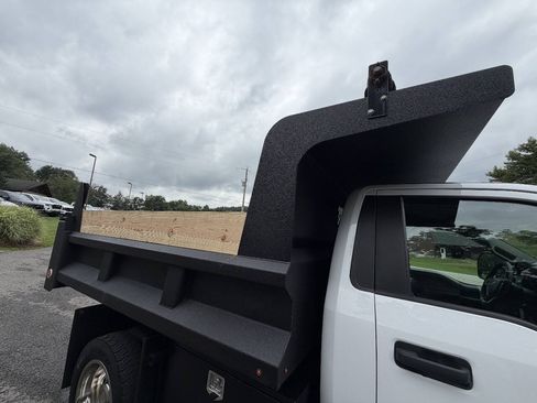 Used 2019 Ford F550 4x4 Regular Cab Super Duty image 10