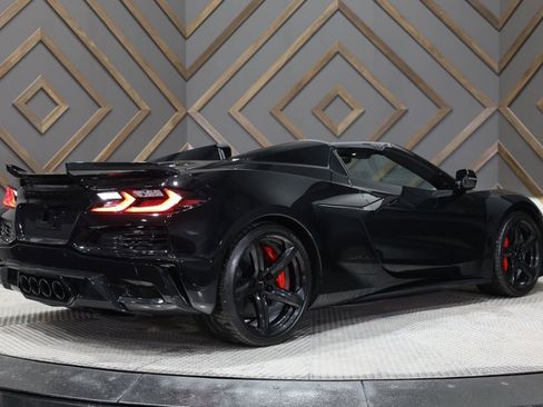 Used 2024 Chevrolet Corvette Z06 w/ Stealth Interior Trim Package image 10