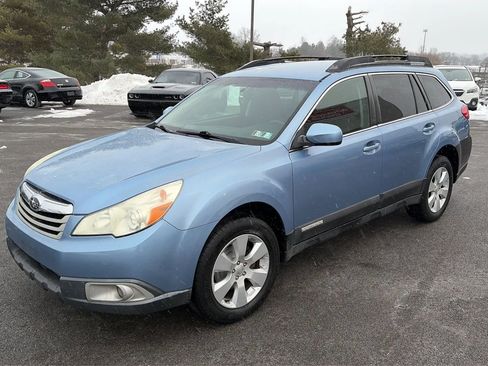Used 2011 Subaru Outback 2.5i Premium w/ All-Weather Pkg image 16