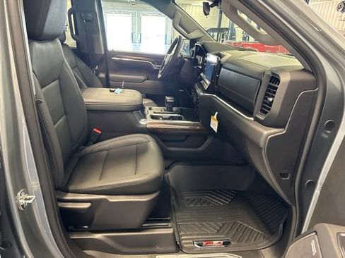 New 2026 Chevrolet Silverado 1500 RST w/ RST All Star Premium Package AWD/4WD image 25