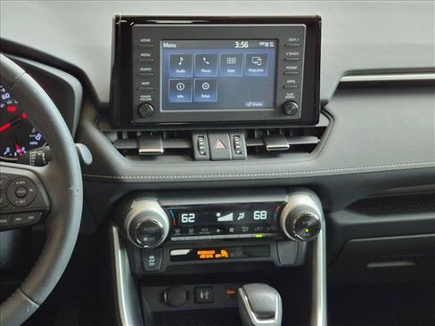 Used 2019 Toyota RAV4 XLE Premium FWD image 13