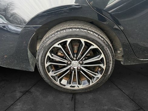 Used 2014 Toyota Corolla S Premium w/ Driver Convenience Package image 10