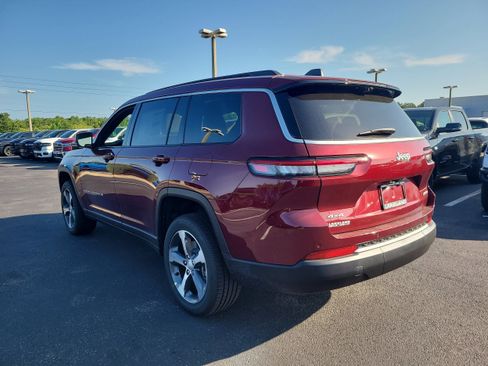 New 2026 Jeep Grand Cherokee L Limited AWD/4WD image 8