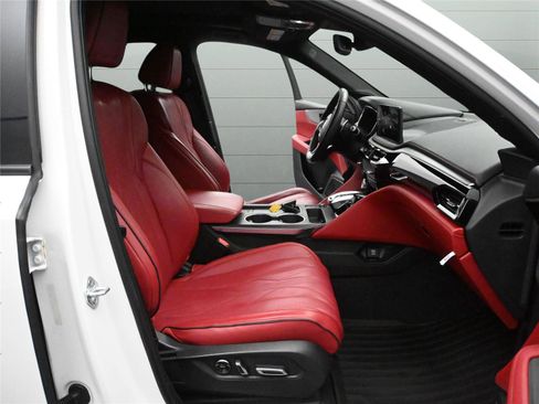 Certified 2025 Acura MDX A-Spec image 17