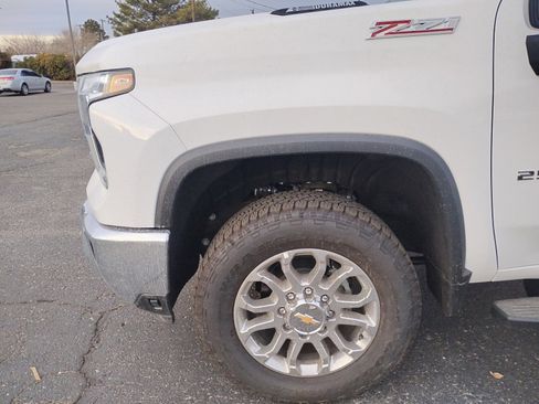 New 2025 Chevrolet Silverado 2500 LTZ w/ LTZ Convenience Package image 10