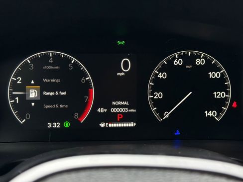 New 2025 Honda Pilot Touring image 26