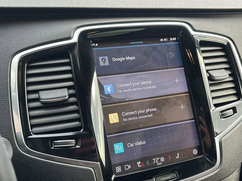 Used 2024 Volvo XC90 B6 Plus image 19